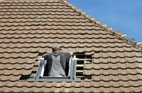 Pose de velux - Valvignères